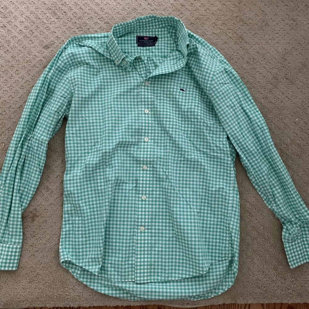Vineyard vines classic fit Tucker shirt